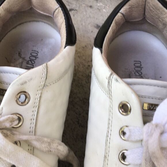 Roberto Cavalli leather embossed sneakers - Picture 4 of 14